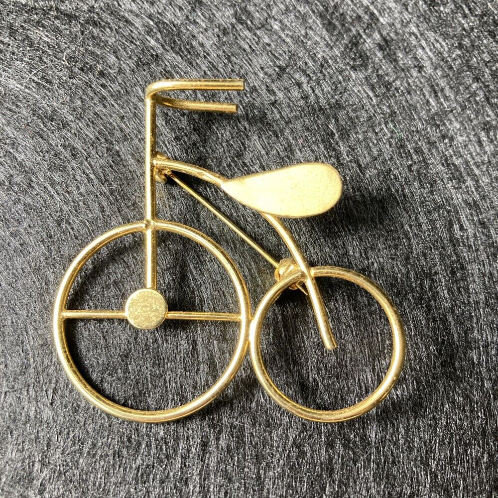 Vintage Bicycle Pin Brooch Lapel Hat Gold Toned Transportation Jewelry 1.75 In